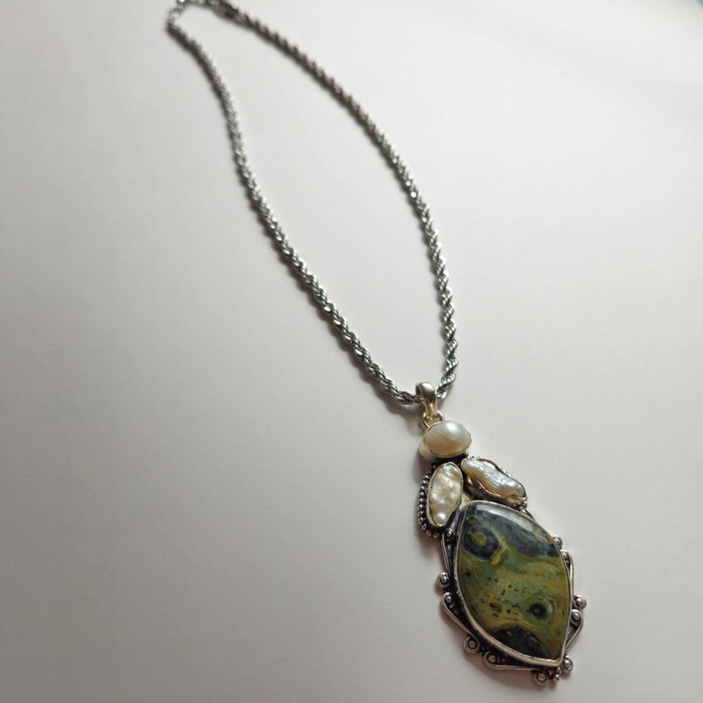 
                  
                    Buwaya Rhyolite and Freshwater Pearl Accessories Herbalaria LLC 
                  
                