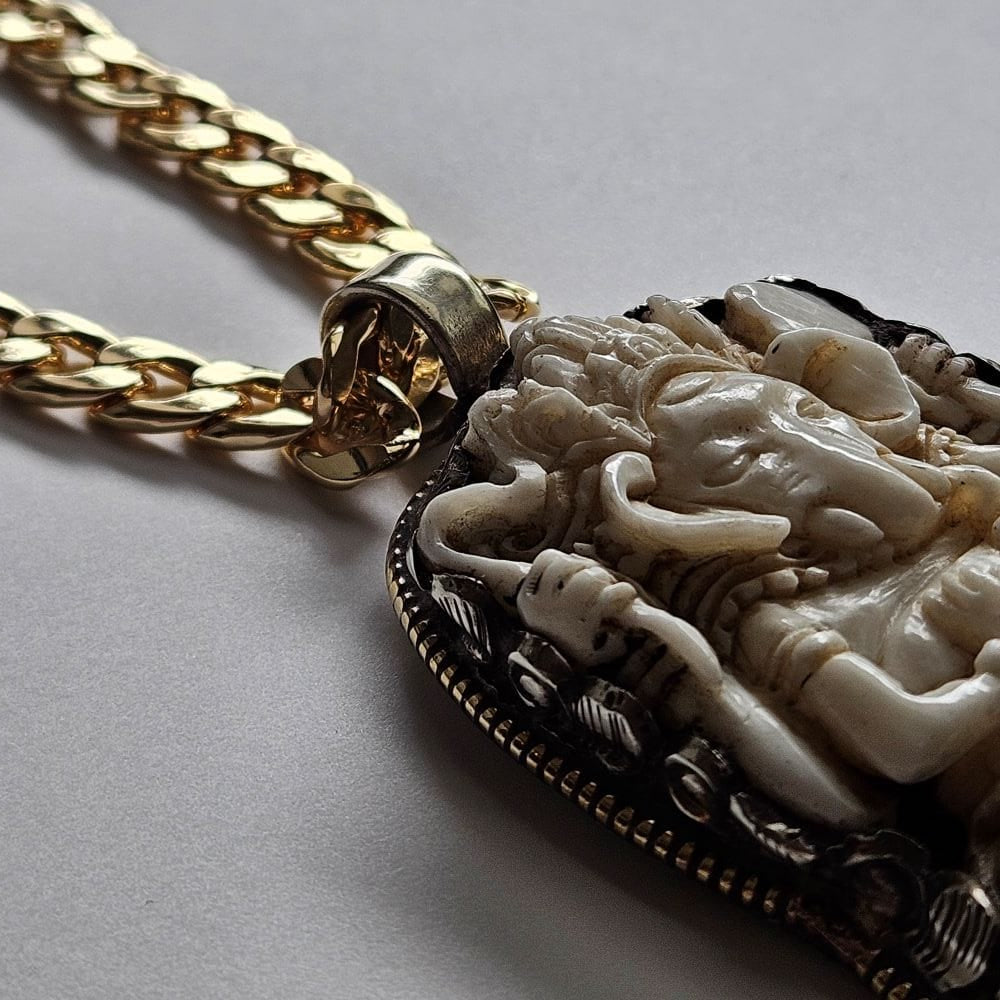 
                  
                    Ganesha Ganapati Accessories Herbalaria LLC 
                  
                