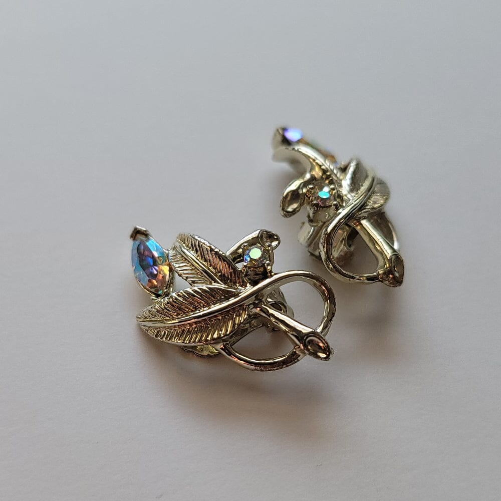 
                  
                    Leafy Gems Accessories Herbalaria LLC 
                  
                