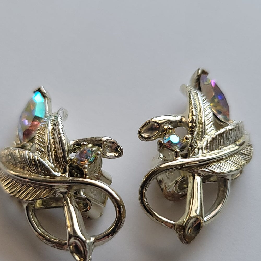 
                  
                    Leafy Gems Accessories Herbalaria LLC 
                  
                