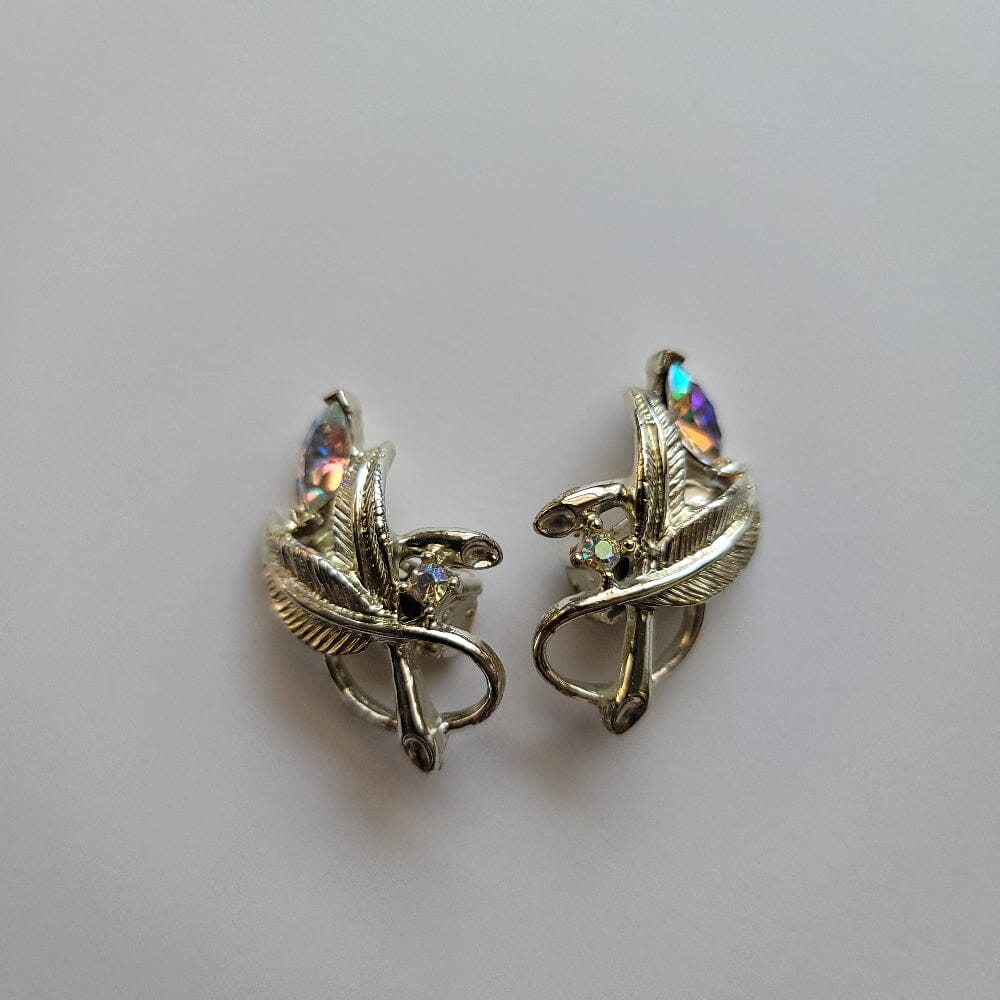 
                  
                    Leafy Gems Accessories Herbalaria LLC 
                  
                