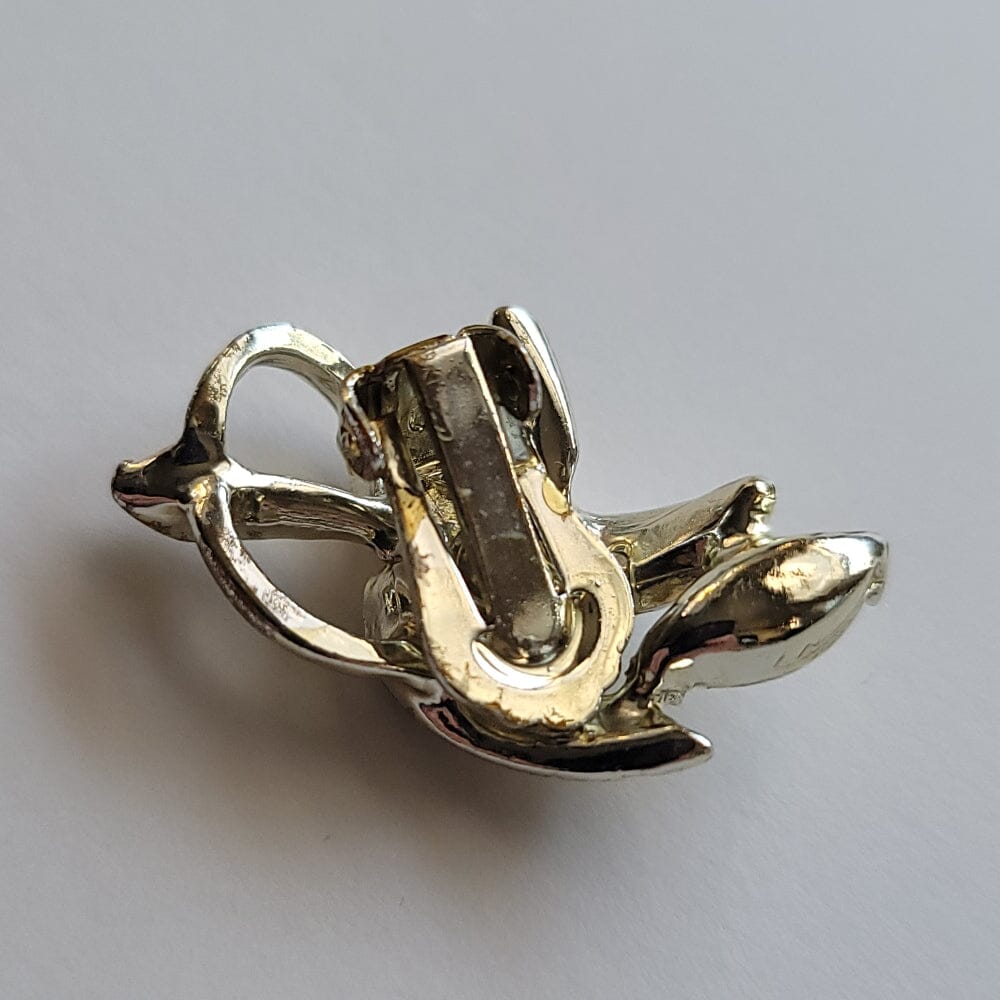 
                  
                    Leafy Gems Accessories Herbalaria LLC 
                  
                