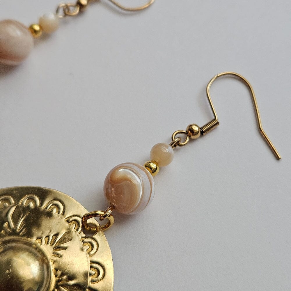 
                  
                    Lumina Mother of Pearl Agong Accessories Herbalaria LLC 
                  
                