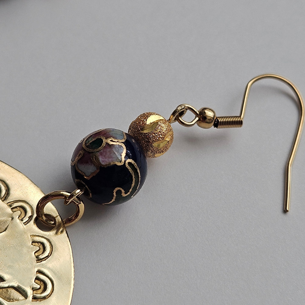 
                  
                    Wisdom Keeper Agong Accessories Herbalaria LLC 
                  
                